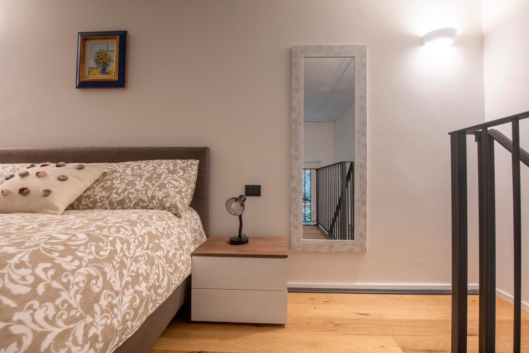 258 - The Loft In Largo Zecca - Luxury Nel Cuore Di Genova Esterno foto