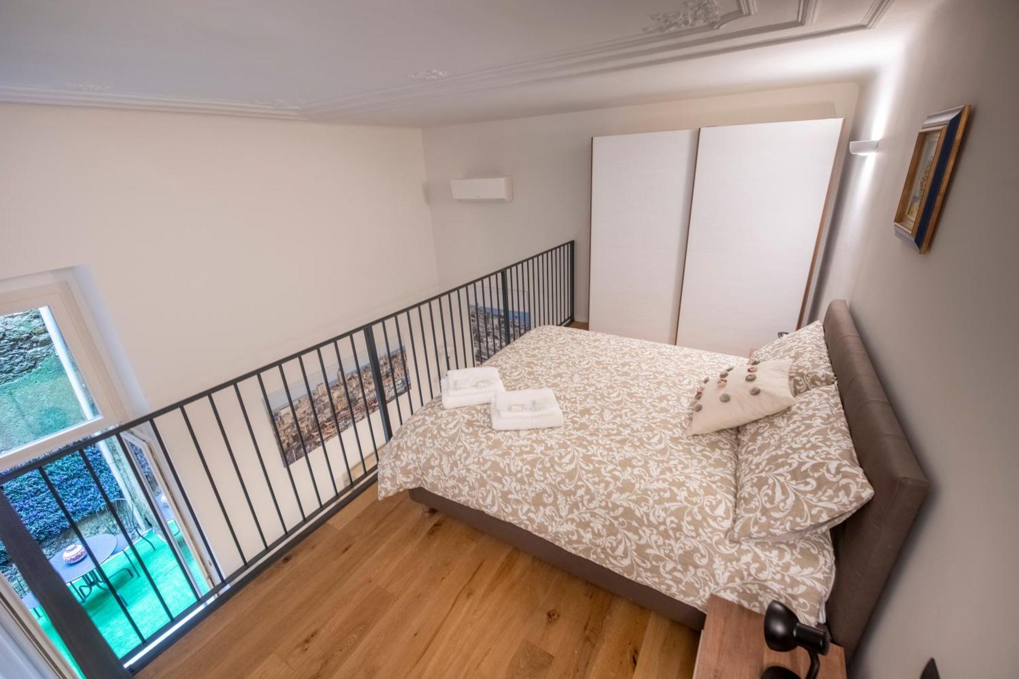 258 - The Loft In Largo Zecca - Luxury Nel Cuore Di Genova Esterno foto